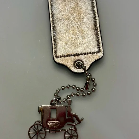 Coach Carriage & Silver Leather Hang Tags - Picture 2 of 2